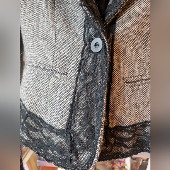 Y2K Women's Blazer with Lace Trim Size Medium Office Chic Career Work - Picture 5 of 7